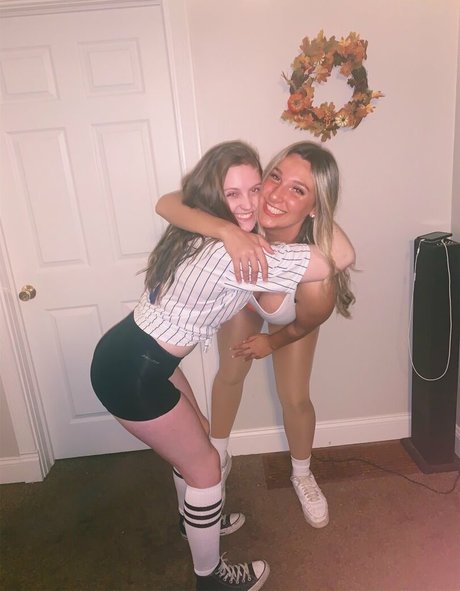 Livipip beautiful model images