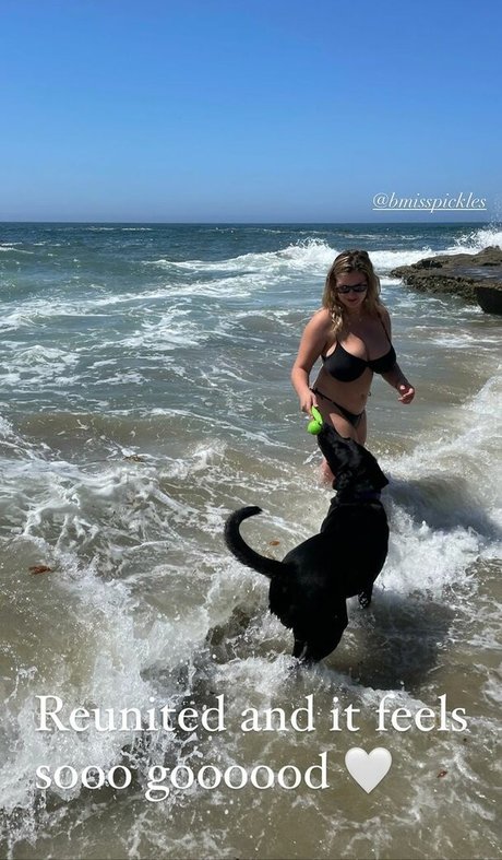 Jessica Miller model exclusive pic