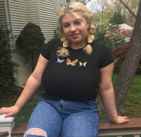 tiny onlyfans nice gallery