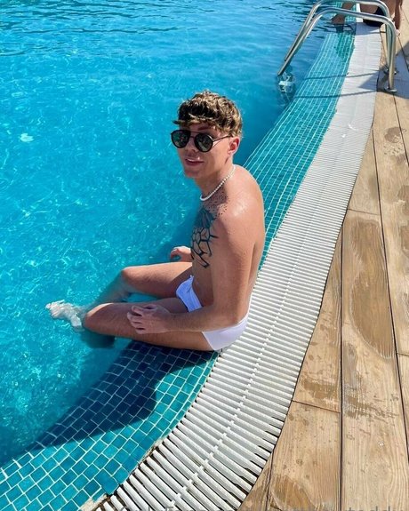 cum fetish onlyfans beautiful photo