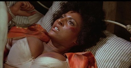 Pam Grier top star picture