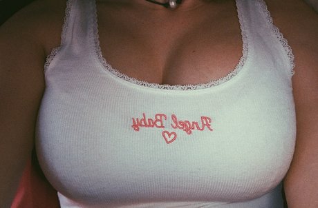 Hannah V pornstar sexy galleries