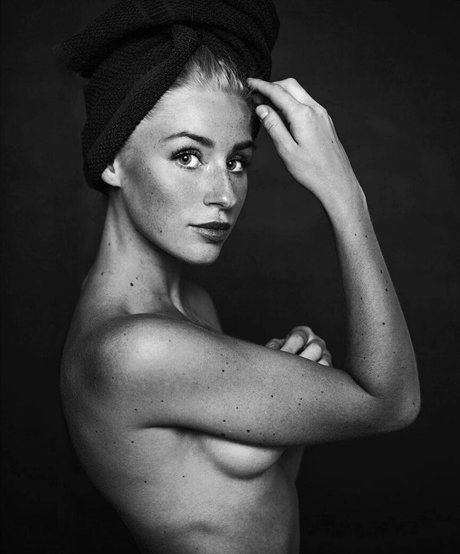 Isabel Ditlevsen model beautiful photos