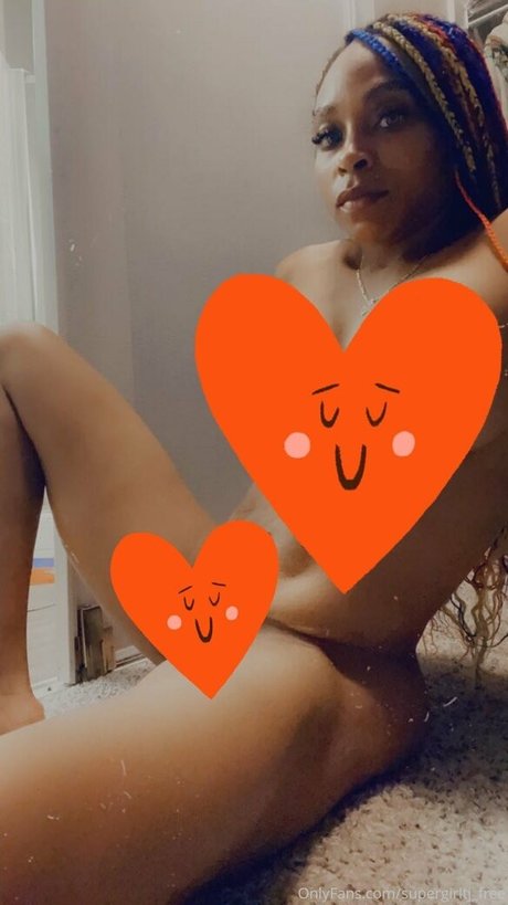 supergirltj free naked actress pic