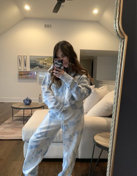 scout naked actress pictures