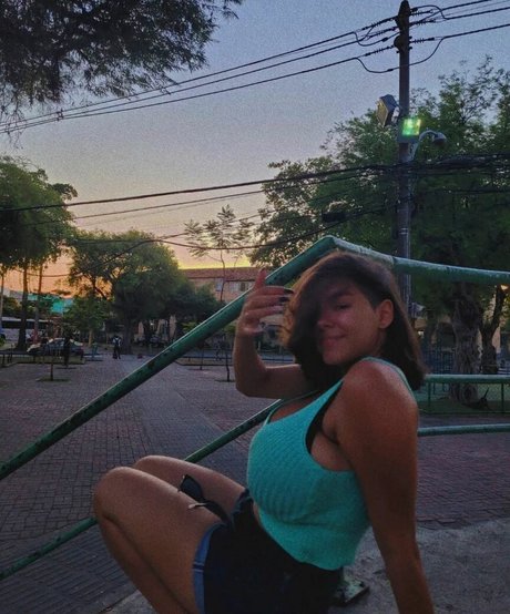 milf handjob onlyfans beautiful naked galleries