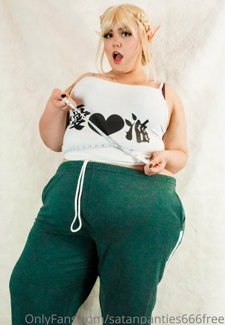 shemale cum in mouth onlyfans art nude galleries