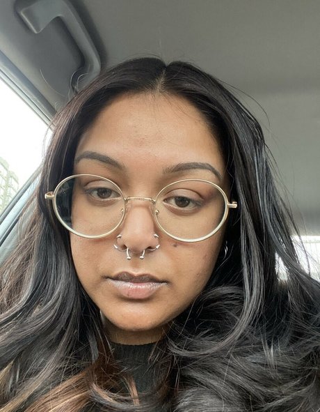 ineedsumfok sex model photos