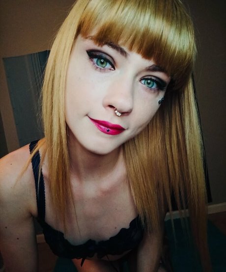 xxhannahhaysxx star nude pictures