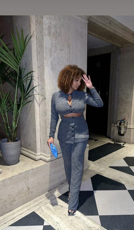 famous ladyboy onlyfans free sex archive