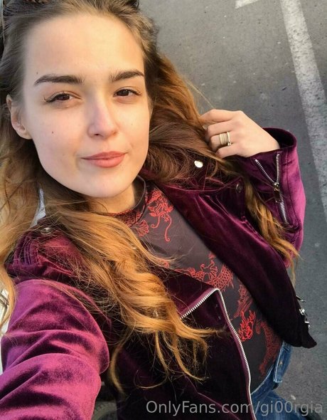 gi00rgia hot star img