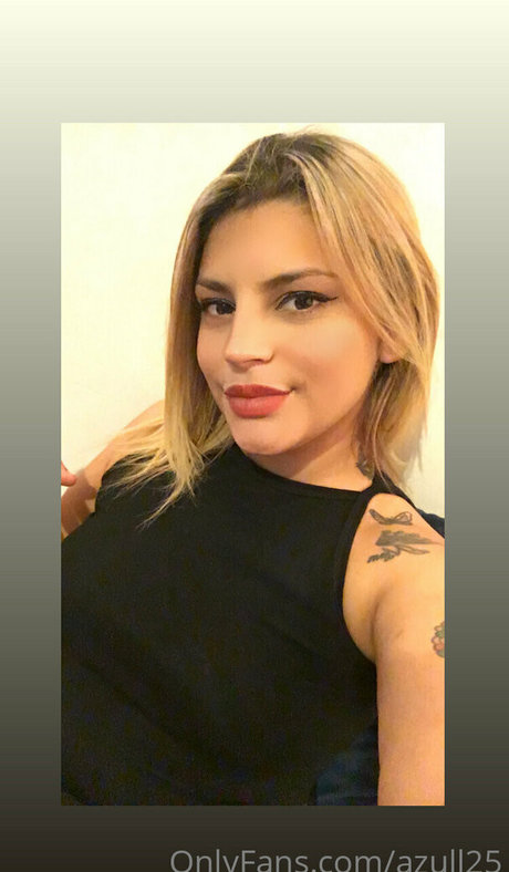 hotblonde24 naked actress galleries