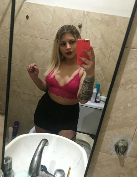 hotblonde24 nude model galleries