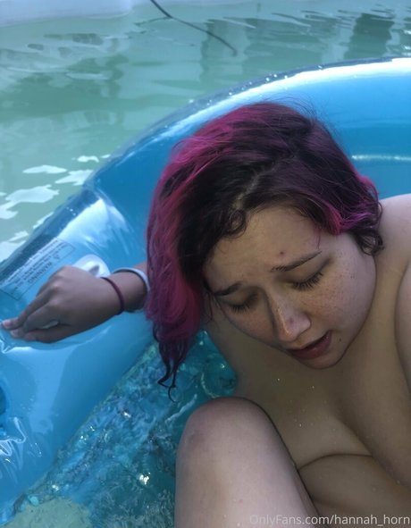 hannah horn star pretty picture