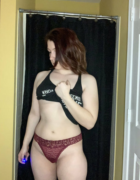 smile onlyfans beautiful naked pic