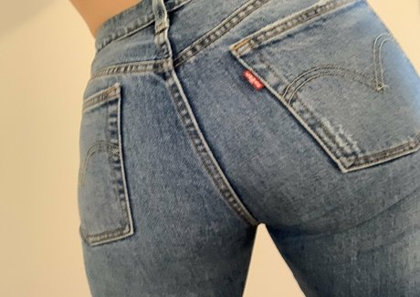 albayey art star image