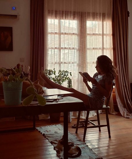 Ceyda Kocman top star pic