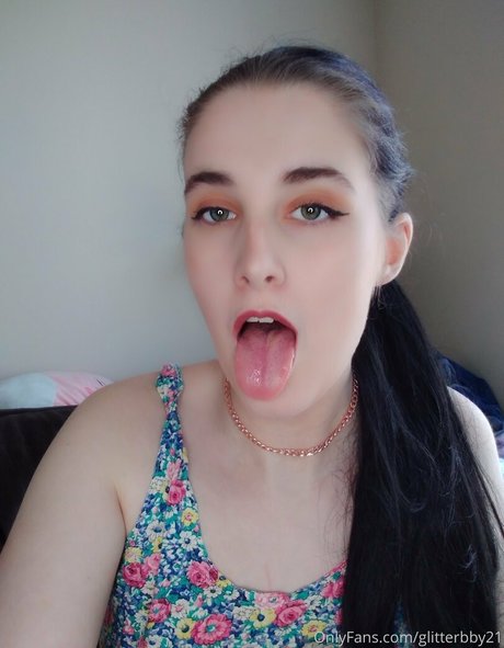 glitterbby21 model exclusive img