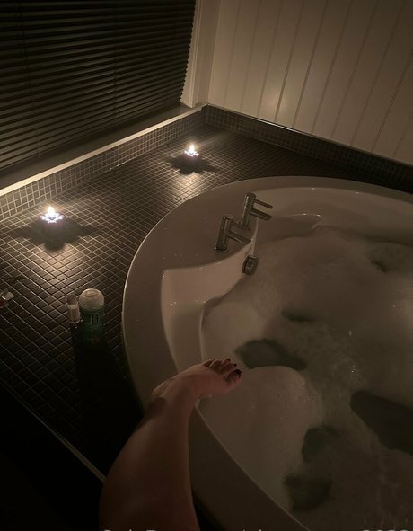 ginger rose2022 star exclusive image