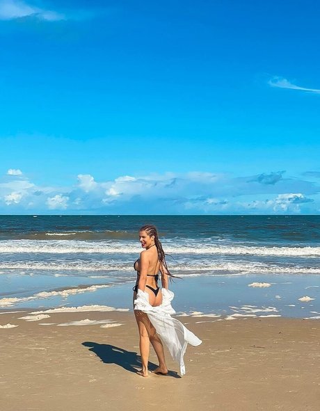 Vanessa Da Mata nice star gallery