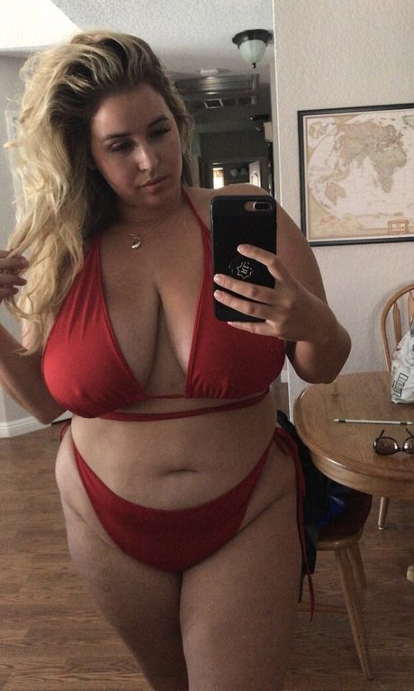 squat onlyfans sexy picture