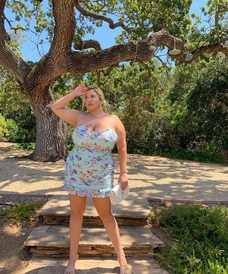 Lo Sangstaaa pornstar xxx archive