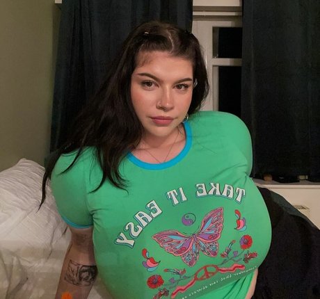 ladle tsunade model top galleries