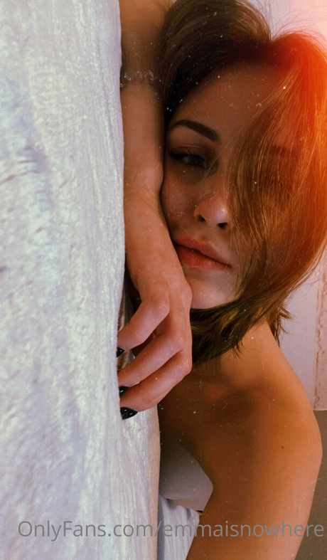 emmaisnowhere star top galleries