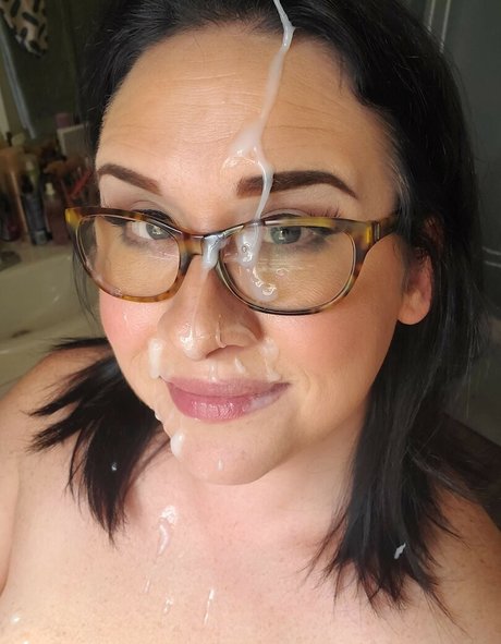 Irishkitty0408 nude model pics