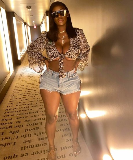 NonnieBaby pornstar xxx photo