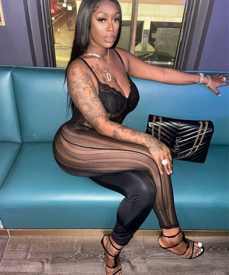 gay influencer onlyfans sexy nude photo