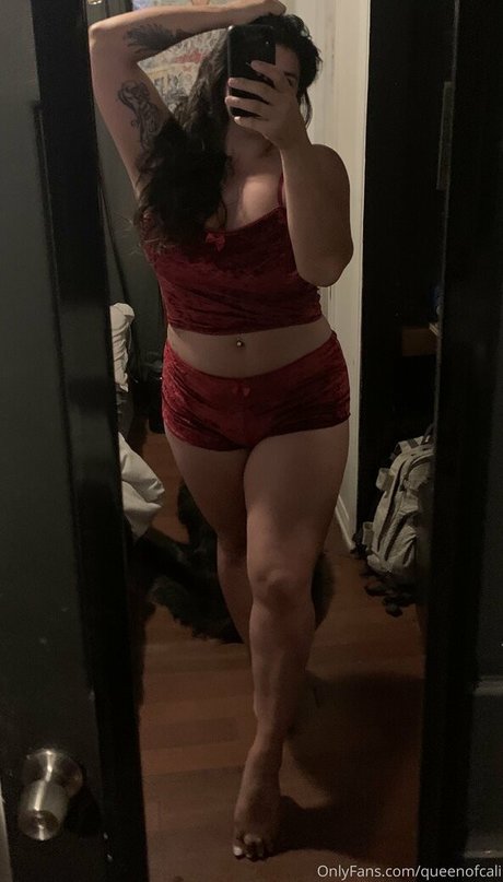 queenofcali pretty pornstar photos