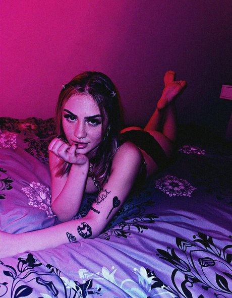 brebunnyxo erotic pornstar image