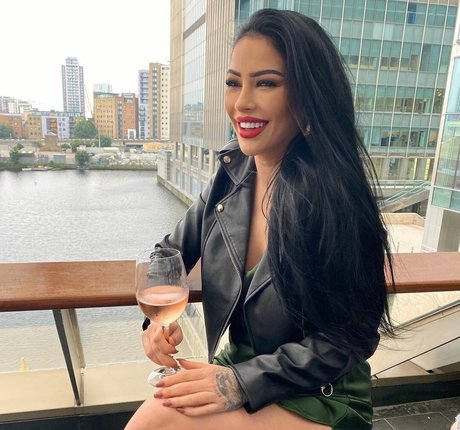 monicasuarez sexy star pictures