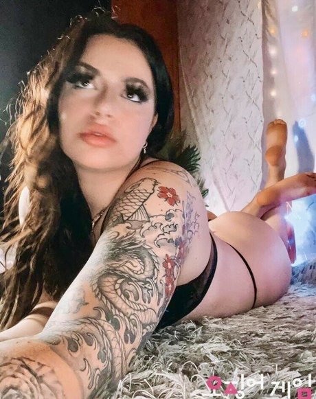 karveyyyy free model archive