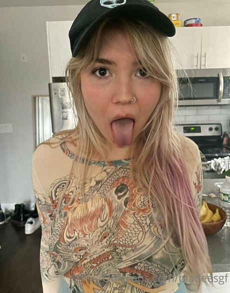 bladeesgf porn star img