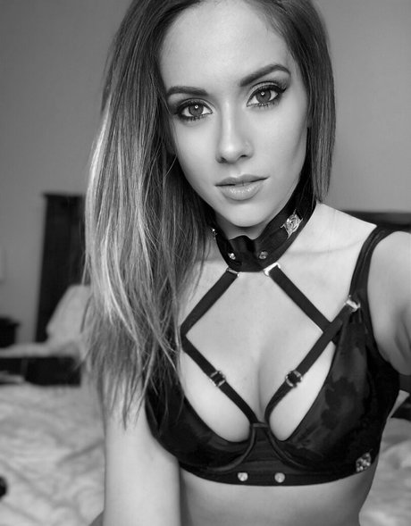 alexathena free model beautiful pictures