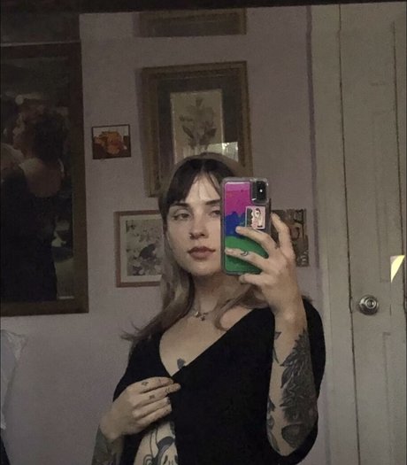 Silkpantiez free pornstar pictures