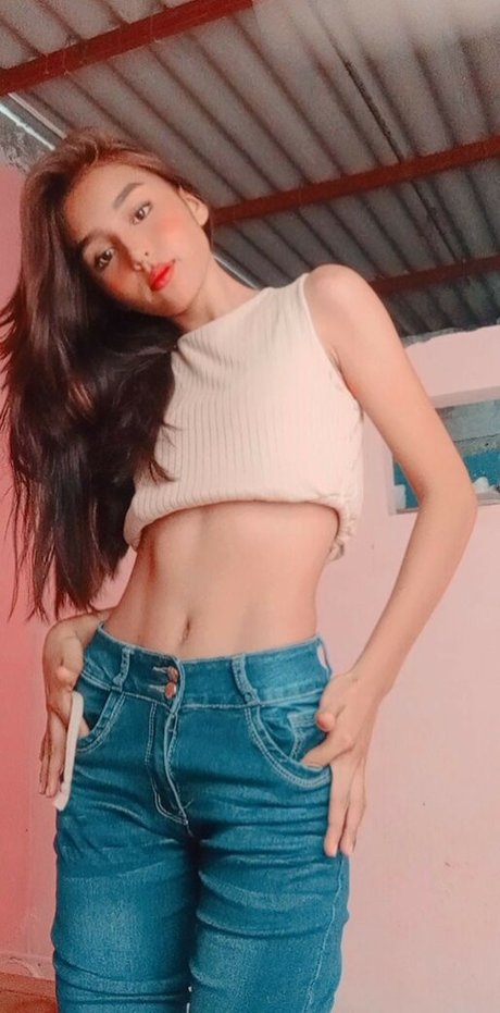 coralineros high quality model galleries