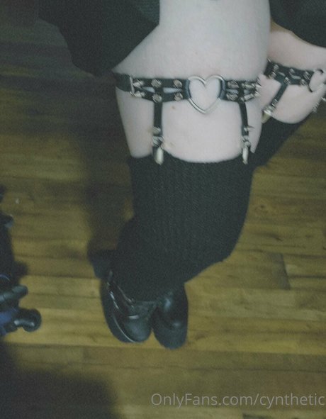 cynthetic pretty star pic