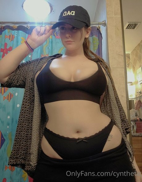 cynthetic pornographic star pic