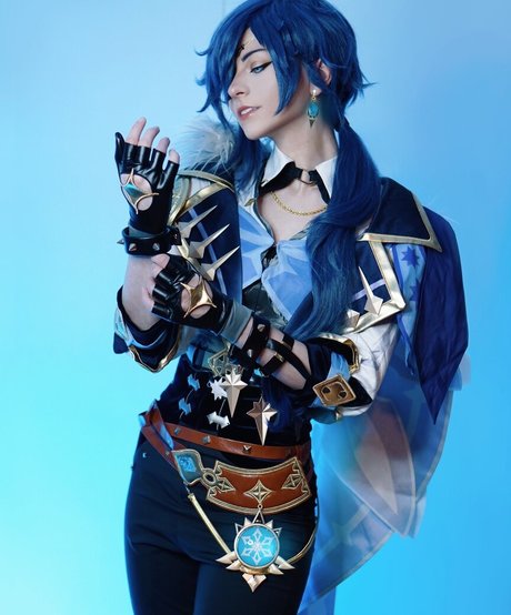 nozzomi cosplay free actress pic