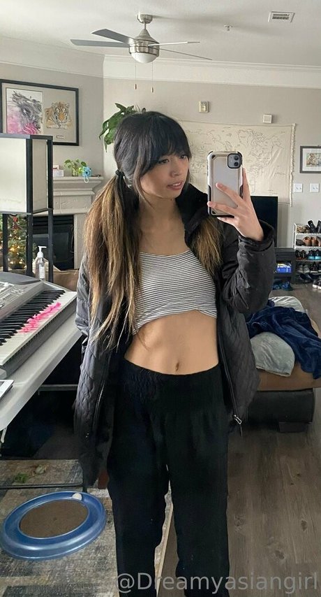 dreamyasiangirlvids pornstar top pic