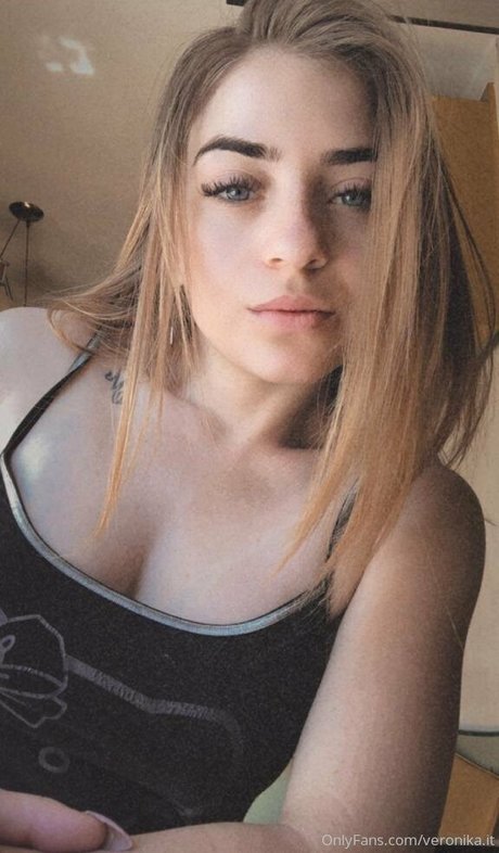 thick latina milf onlyfans nude photo