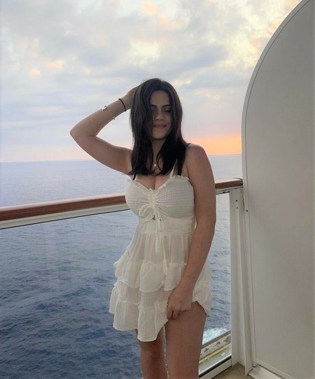 Emiliee Russo pornstar pictures