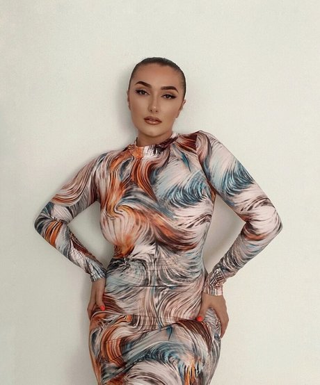 Sammie Warren adult model galleries