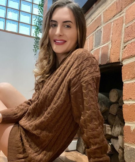 Britishmeghanspice nudes actress photo