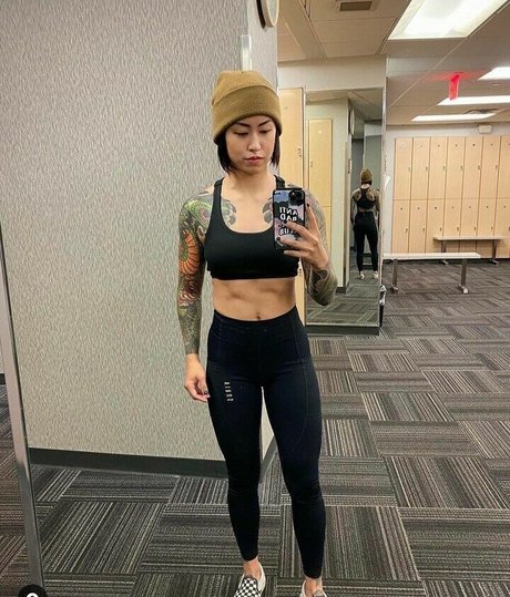 Baconandbiceps model adult photo