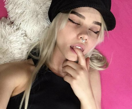 judyshine star pornographic images