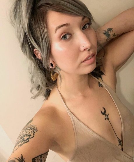 athletic milf onlyfans sexy naked pic